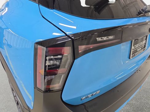 New 2026 Nissan Kicks SR FWD image 31