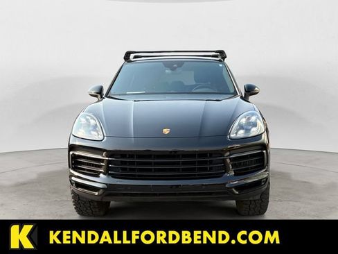 Used 2021 Porsche Cayenne Coupe w/ Premium Package Plus AWD/4WD image 2