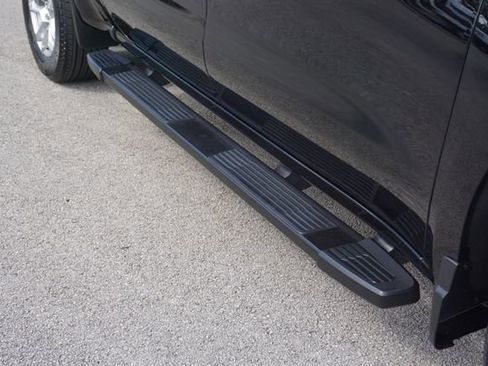 Used 2023 Chevrolet Silverado 1500 RST image 18