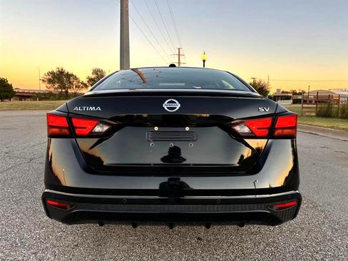 Used 2021 Nissan Altima 2.5 SV image 8