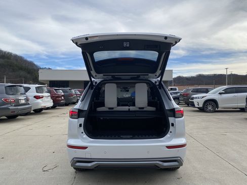 New 2026 Mitsubishi Outlander SEL image 25