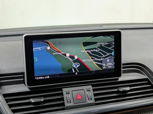 Used 2019 Audi SQ5 Prestige image 41