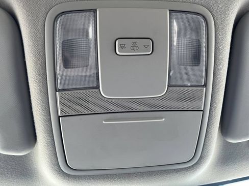 Used 2022 Kia Soul LX w/ Technology Package FWD image 7