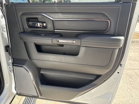 New 2025 RAM 2500 Rebel w/ Rebel Level 2 Equipment Group image 17