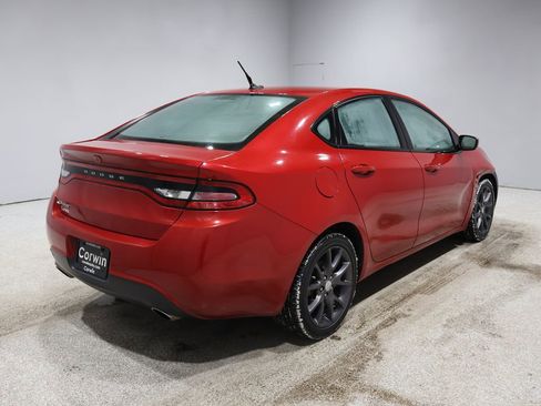 Used 2016 Dodge Dart SXT image 2