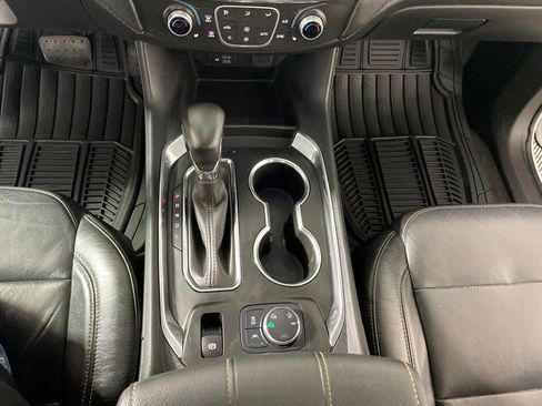 Used 2020 Chevrolet Traverse RS AWD/4WD image 17