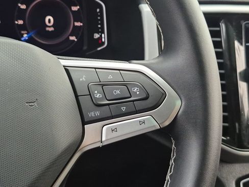 Used 2023 Volkswagen Atlas Cross Sport SE w/ Panoramic Sunroof Package AWD/4WD image 18