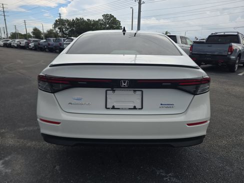 Used 2023 Honda Accord Sport image 5