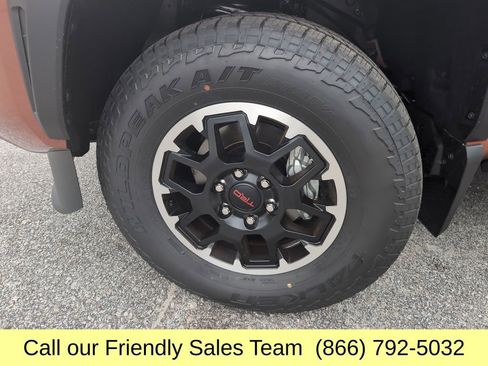 New 2025 Toyota Tacoma TRD Off-Road w/ TRD Off Road Upgrade Package image 27