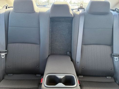 Used 2025 Nissan Altima 2.5 SV image 36