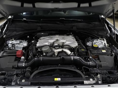 Used 2019 Jaguar F-PACE SVR AWD/4WD image 32
