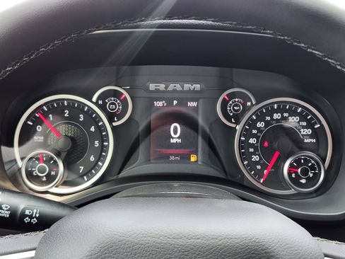 New 2026 RAM 1500 Lone Star AWD/4WD image 15