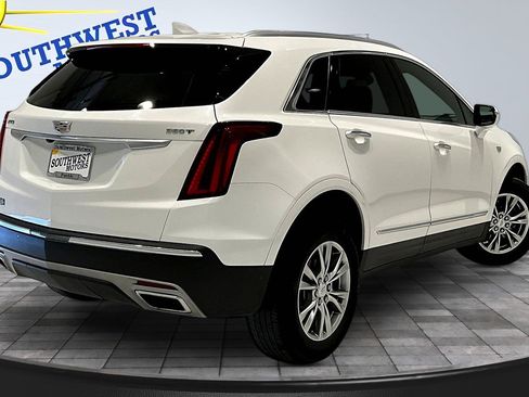Used 2023 Cadillac XT5 Premium Luxury FWD image 7