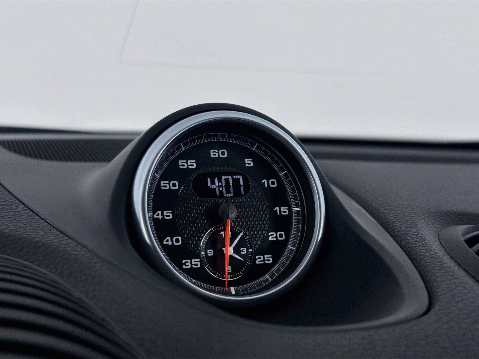 Used 2024 Porsche 718 Cayman RWD image 16
