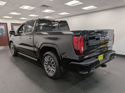 Used 2024 GMC Sierra 1500 Denali Ultimate image 6