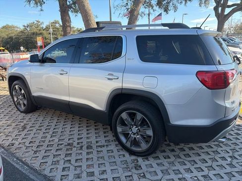 Used 2019 GMC Acadia SLT image 10