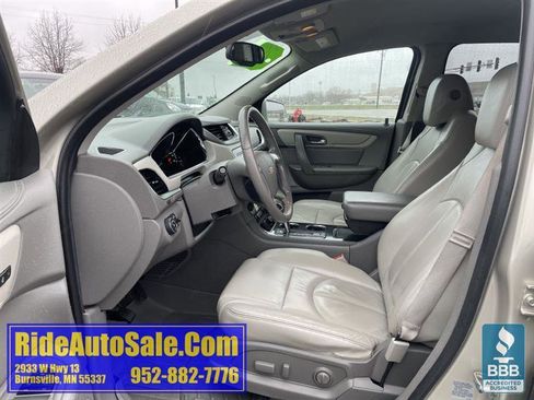 Used 2016 Chevrolet Traverse LT image 10