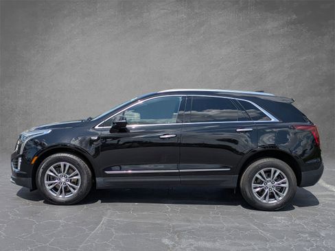 Certified 2023 Cadillac XT5 Premium Luxury AWD/4WD image 3