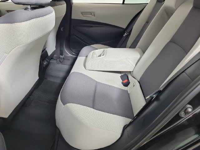 Used 2024 Toyota Corolla LE FWD image 12