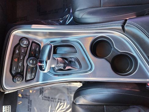 Used 2018 Dodge Challenger GT w/ Driver Convenience Group image 15