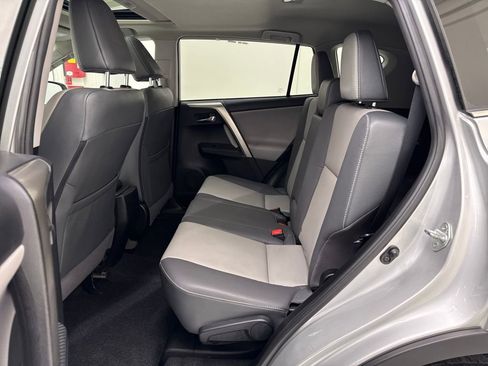 Used 2015 Toyota RAV4 Limited w/ Technology Package image 25