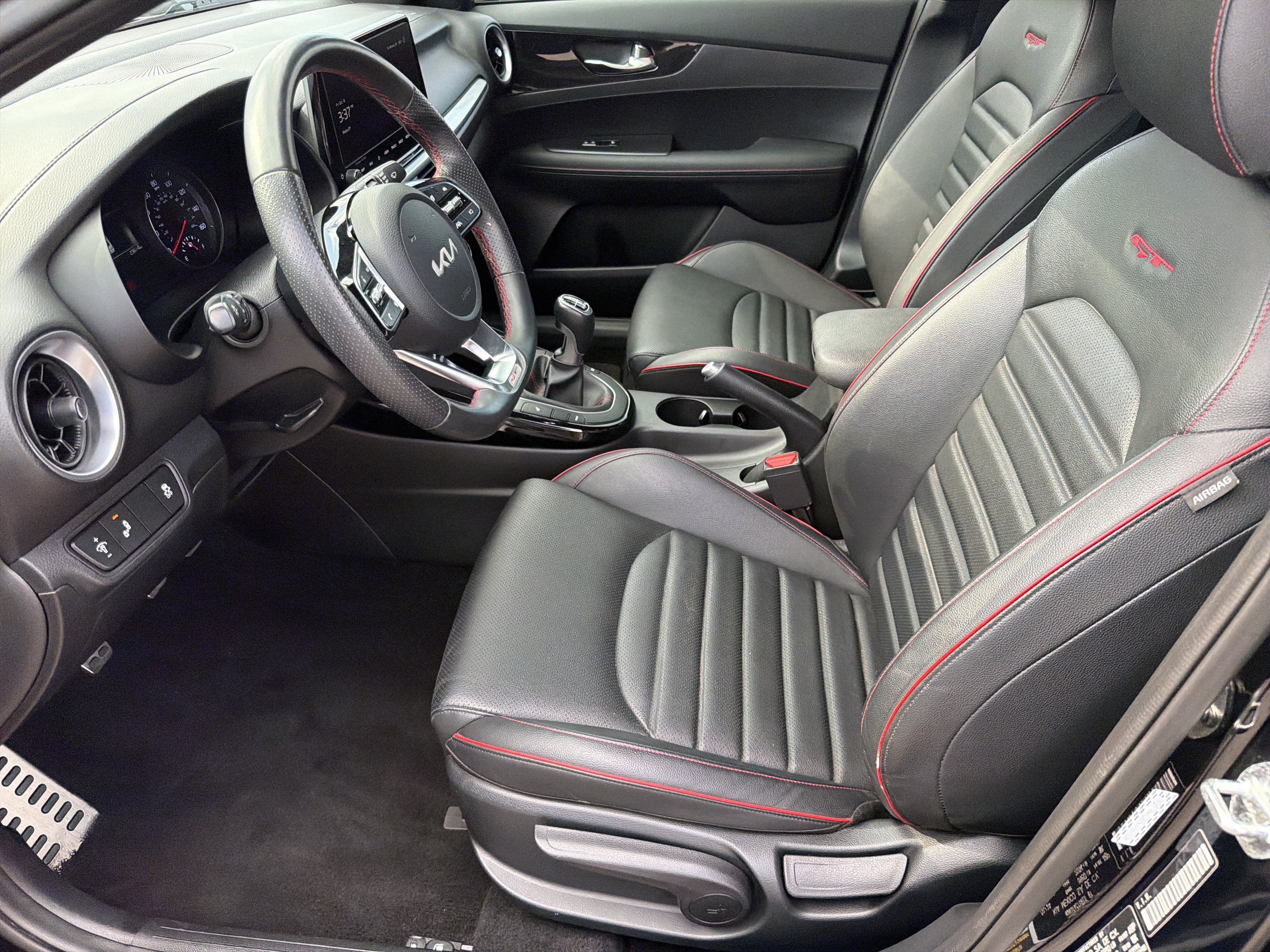 Used 2024 Kia Forte GT FWD image 18