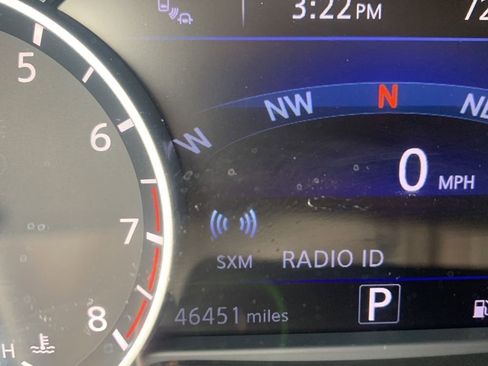 Used 2018 Nissan Murano SV w/ Premium Package image 8