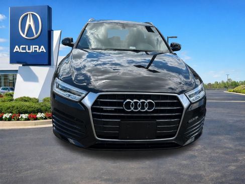 Used 2018 Audi Q3 2.0T Premium Plus w/ Premium Plus Package AWD/4WD image 9