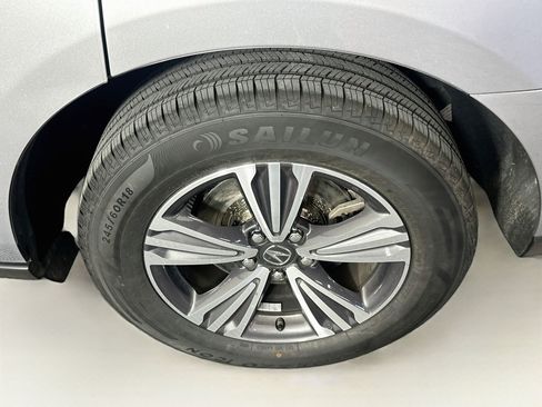 Used 2017 Acura MDX SH-AWD image 11