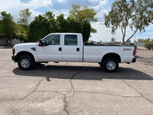 Used 2010 Ford F250 XL AWD/4WD image 5