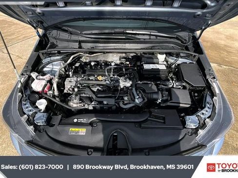Used 2024 Toyota Corolla LE image 8