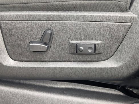 Used 2024 RAM 2500 Big Horn image 20