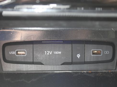 Used 2024 Hyundai Tucson Limited AWD/4WD image 46