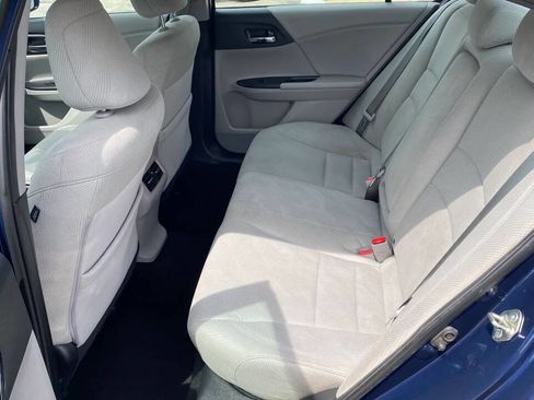 Used 2017 Honda Accord EX image 23