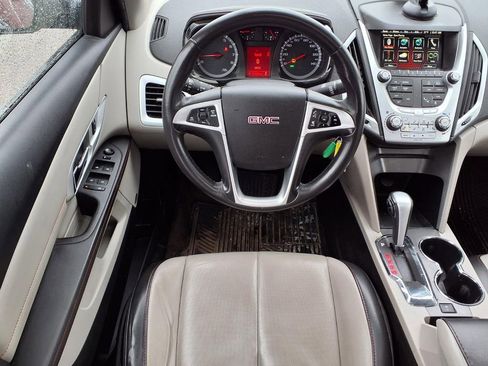 Used 2012 GMC Terrain SLT w/ Chrome and Technology Package FWD image 11