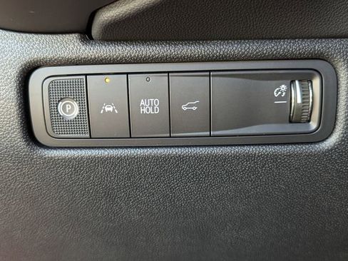 New 2026 Chevrolet Equinox EV RS image 14