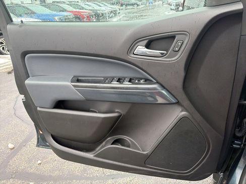 Used 2019 Chevrolet Colorado Z71 image 23