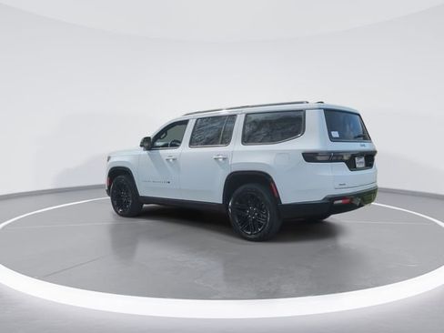 New 2026 Jeep Grand Wagoneer Limited AWD/4WD image 6