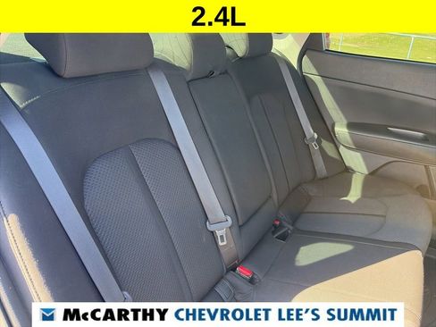 Used 2018 Kia Optima LX w/ 17" Alloy Wheels Package image 32