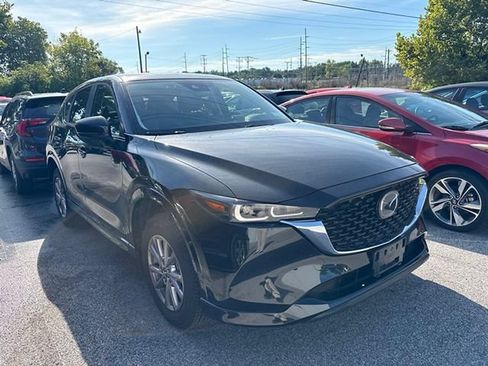 Used 2025 MAZDA CX-5 AWD 2.5 S w/ Preferred Package image 4