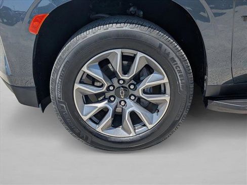 Used 2021 Chevrolet Tahoe LT w/ LT Signature Package RWD image 27