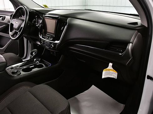 Used 2021 Chevrolet Traverse LT AWD/4WD image 28