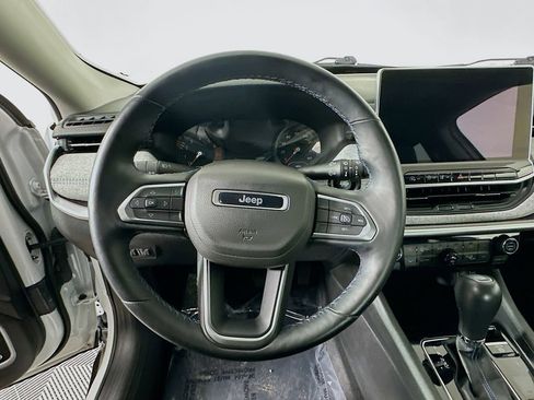 Certified 2022 Jeep Compass Latitude w/ Sun and Sound Group image 19