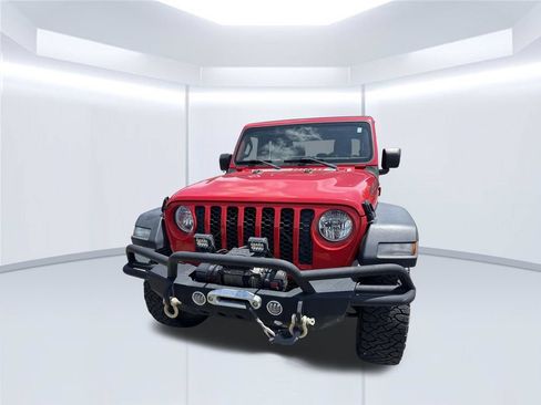 Used 2020 Jeep Gladiator Sport w/ Quick Order Package 24S AWD/4WD image 2