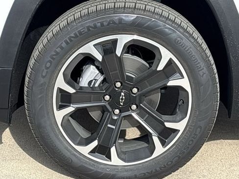New 2026 Chevrolet Equinox LT w/ Convenience Package II AWD/4WD image 29