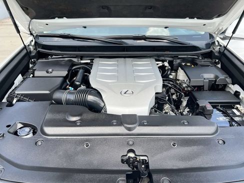 Certified 2023 Lexus GX 460 Premium w/ Premium Package AWD/4WD image 10