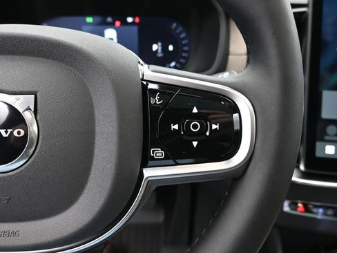 New 2026 Volvo XC90 B6 Ultra w/ Protection Package Premier AWD/4WD image 14