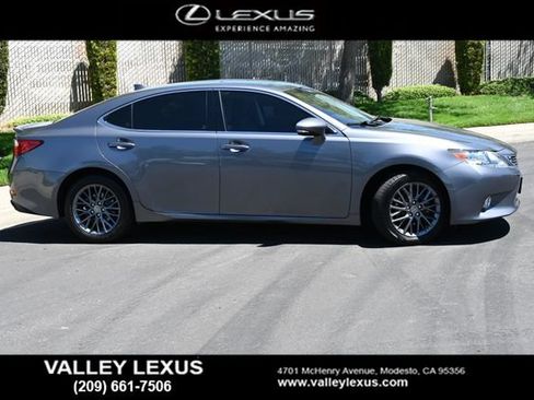 Used 2015 Lexus ES 350 w/ Premium Package FWD image 3