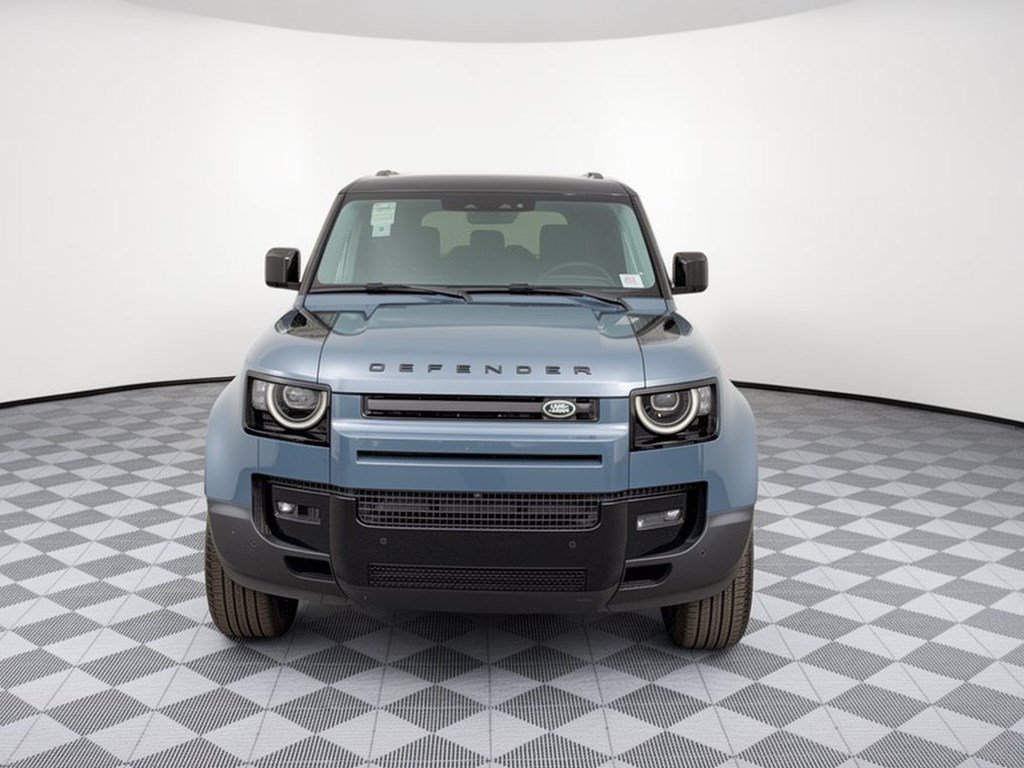 New 2026 Land Rover Defender 110 S AWD/4WD image 6
