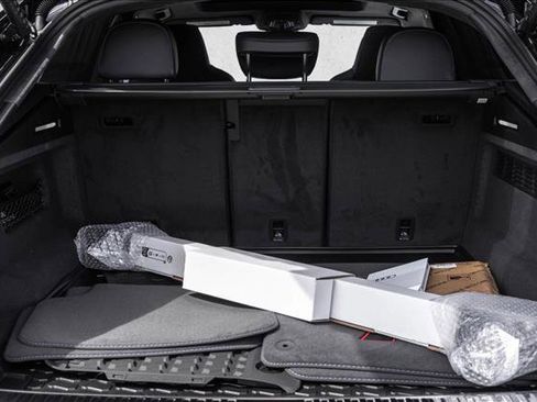 New 2026 Audi RS Q8 performance image 23